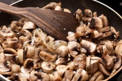 Лазанья с сыром и грибами