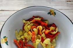 название картинки Лечо без помидоров на зиму