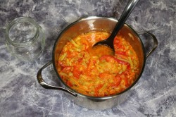 название картинки Лечо из кабачков на зиму