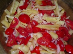 Лечо из помидор с луком, перцем и моркови на зиму