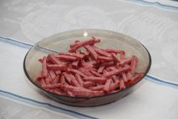 название картинки Легкий салат Полянка с колбасой