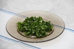 название картинки Легкий салат Полянка с колбасой