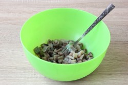 Ленивая селёдка под шубой - шаг 2 Ленивая селёдка под шубой - шаг 2