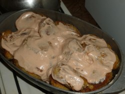 название картинки Ленивые голубцы с рисом капустой и фаршем в кастрюле