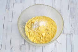 Лепешки из кукурузной муки на сковороде без глютена