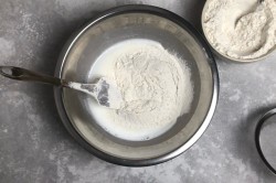 название картинки Лепешки на кефире на сковороде