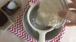 Сухие Тортильяс на сковороде