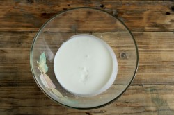 Лепешки с творогом на сковороде - шаг 2