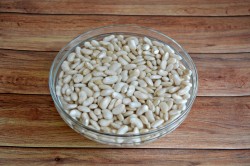 Лобио из белой фасоли классически по грузински - шаг 1 Лобио из белой фасоли классически по грузински - шаг 1