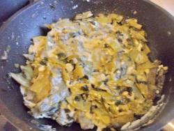 Лобио из стручковой фасоли с яйцом по-грузински