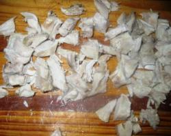 Красная фасоль с курицей и грецкими орехами