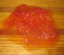 Красная фасоль с курицей и грецкими орехами