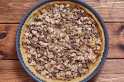 название картинки Лоранский пирог с курицей и грибами