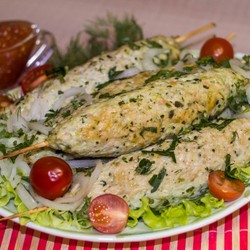 Люля-кебаб из куриного фарша в духовке