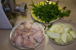 Люля-кебаб из куриного фарша в духовке