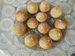 название картинки Маффины с начинкой джем, мармелад