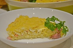 название картинки Запеканка из макарон с сосисками