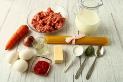 название картинки Вермишелевая запеканка с фаршем в духовке