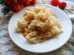 Макароны по-флотски с тушенкой - шаг 4 Макароны по-флотски с тушенкой - шаг 4