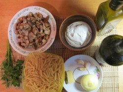 название картинки Макароны с белыми грибами