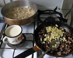 название картинки Макароны с фаршем и болгарским перцем с соусом бешамель