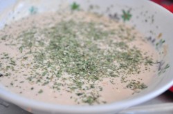 Макароны с фаршем и овощами в чесночном соусе - шаг 7