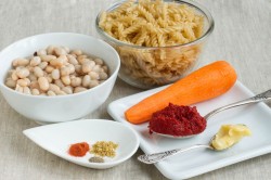 Макароны с фасолью