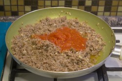 Макароны с говядиной а-ля болоньезе - шаг 7 Макароны с говядиной а-ля болоньезе - шаг 7