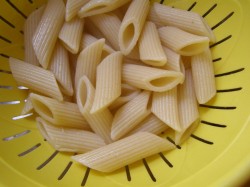 название картинки Макароны с креветками в сливочном соусе