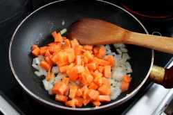 Макароны с курицей в духовке запеченные