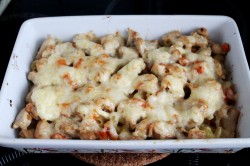 Макароны с курицей в духовке запеченные