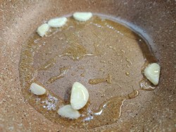 Макароны с мидиями