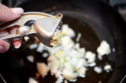 Макароны с томатной пастой