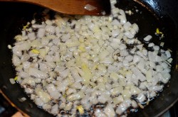 Макароны с томатной пастой