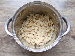 название картинки Макароны в духовке с сыром и яйцом