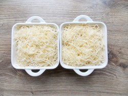 название картинки Макароны в духовке с сыром и яйцом