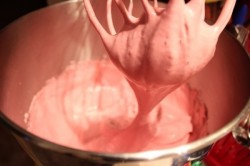 Малиновый зефир из малины