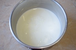 Манная каша на молоке без комочков