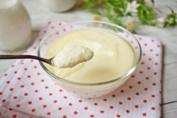 Манная каша на молоке без комочков