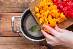 название картинки Маринованный болгарский перец на зиму