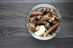 название картинки Маринованные опята в банках на зиму