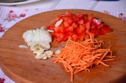 Маринованные шампиньоны с овощами