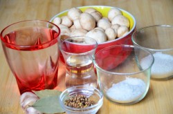 название картинки Маринованные шампиньоны