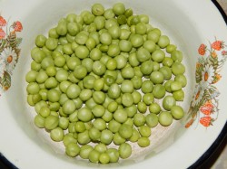 Маринованный горох на зиму домашний