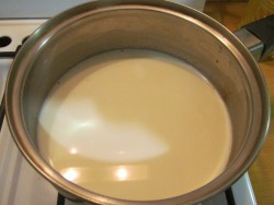 название картинки Медальоны из семги в духовке в сливочно-сырном соусе с дор блю