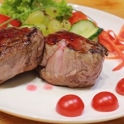 Медальоны из телятины