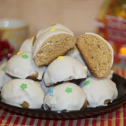 Медовые пряники домашние с глазурью