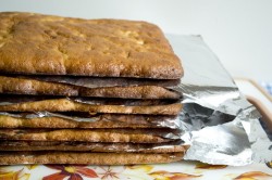 Медовые тонкие коржи - шаг 13 Медовые тонкие коржи - шаг 13