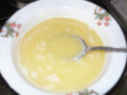 Медовый торт Коровка с вареной сгущенкой