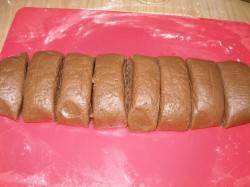 Медовый торт Коровка с вареной сгущенкой